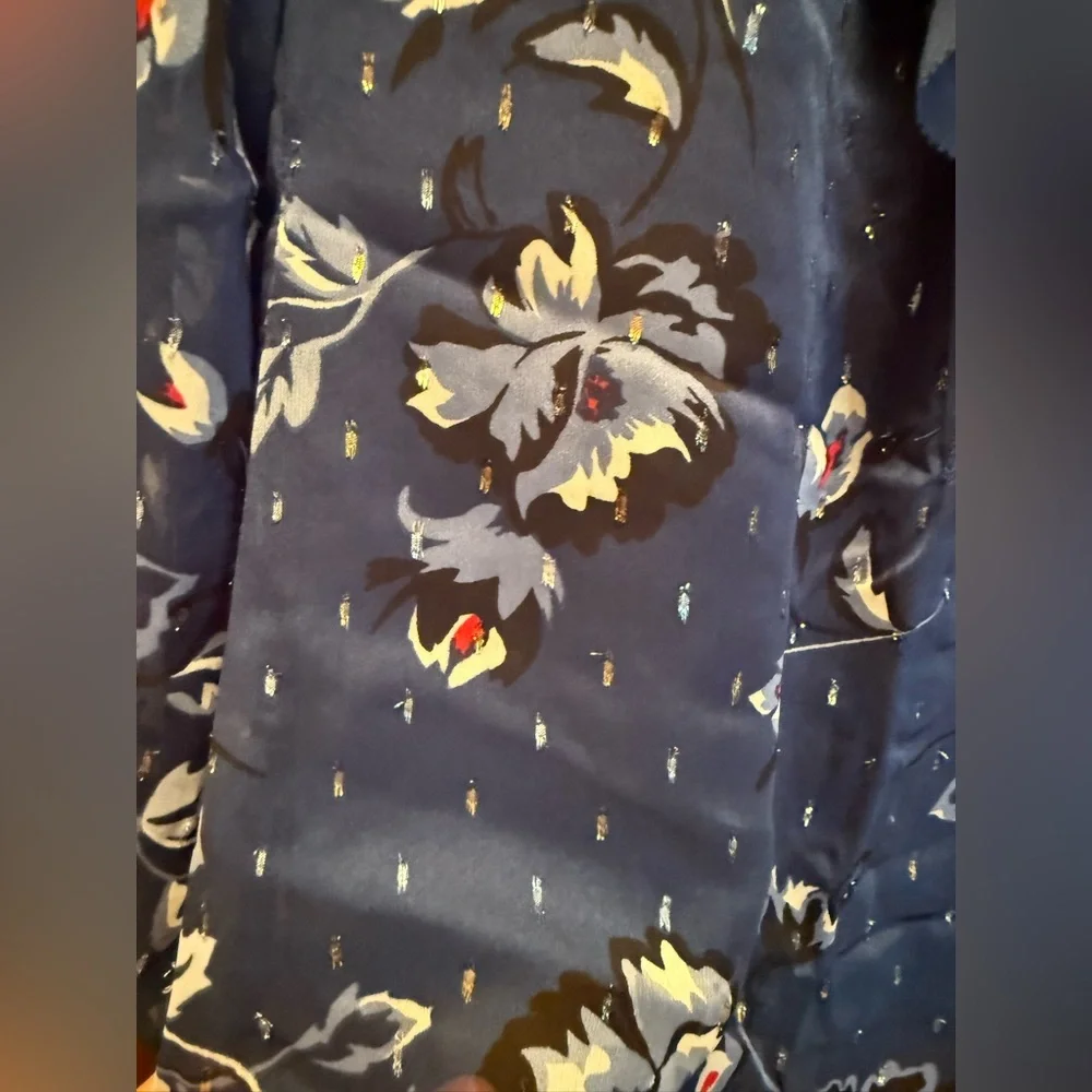 White House Black Market Sheer Blue Floral Blouse - Picture 8 of 11